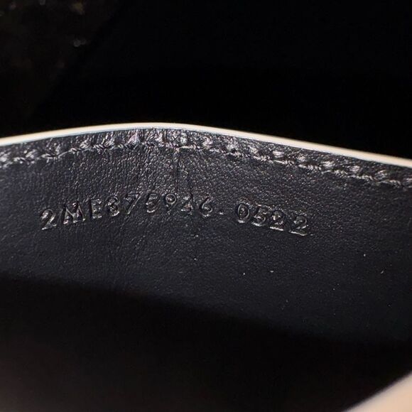 Brand new with coa Saint Laurent Beige Card Holder unisex new with dustbag - Picture 10 of 11